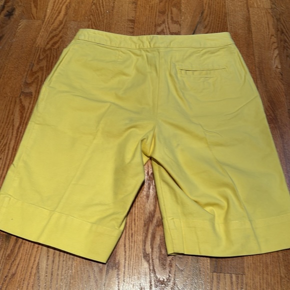 Izod cotton yellow shorts size 4 - Picture 4 of 4